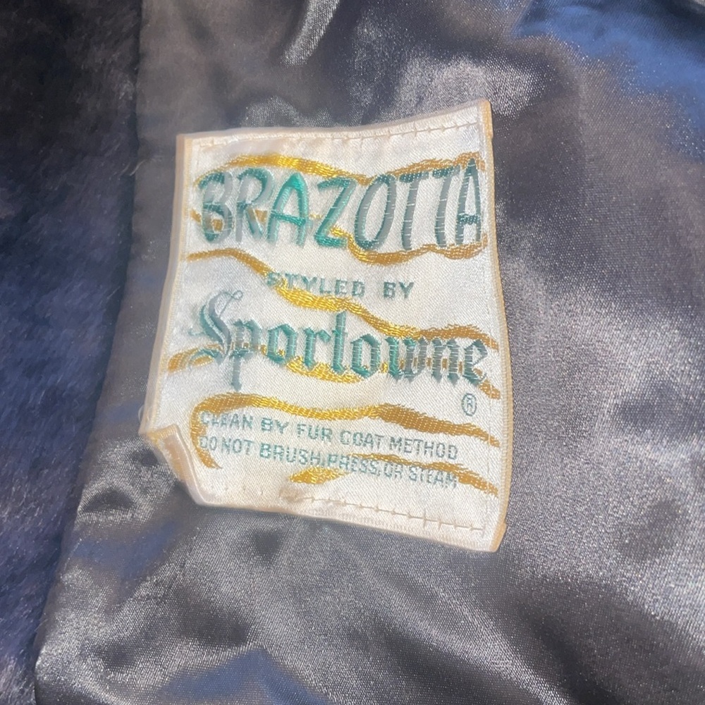 Brazotta brown fur coat size medium - Picture 9 of 12